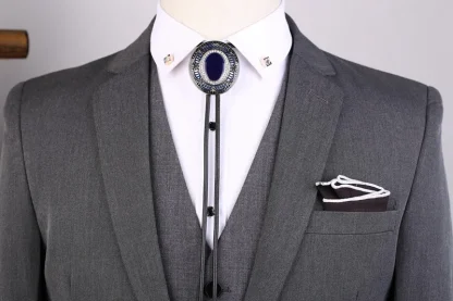 Elegant Retro Black Bolo Tie - Image 3