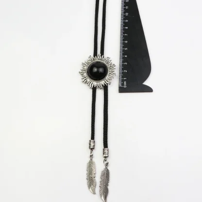 Fashionable Retro Bolo Tie